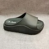 拖鞋 — foto 3