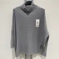 grigio #737373