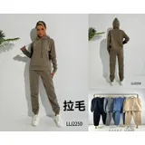 Tuta sportiva Donna Autunno/Inverno Made in Cina Quotidiano Vari Colori Standard Felpato — foto 1