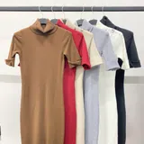 vestiti — foto 1