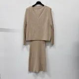vestiti — foto 4