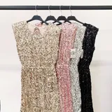 vestiti — foto 1