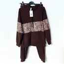 marrone #663300
