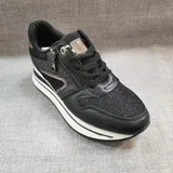 运动鞋 — foto 1
