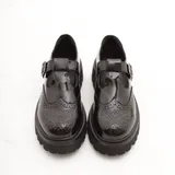 Stringate con fibbia
Tacco 5 cm
Donna Autunno/Inverno Made in China Quotidiano
MARTIN PESCATORE — foto 3