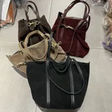 Donna Borsa a Mano Made in Italia — foto 1