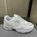 SNEAKER MODA — foto 1