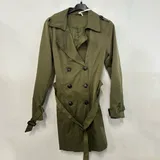 Cappotto trench lungo con tasche e bottoni — foto 3