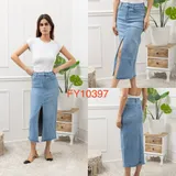 Gonna di jeans con spacco davanti — foto 1