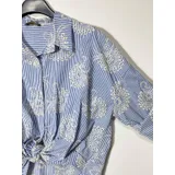 Camicia a Righe con Fantasie Ricamate e Trafori — foto 3