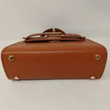 Borse in Pelle Genere Borsa a Tracolla Donna Quattro stagioni Made in Italia Quotidiano Colore Unico Bottoni — foto 5