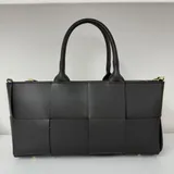 Donna Borsa a Tracolla Quattro stagioni Made in Italia Quotidiano — foto 1