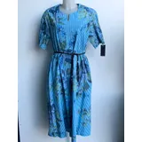Donna Vestiti — foto 1
