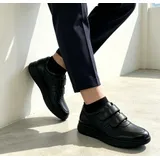 Classico Uomo Autunno Made in Cina Tempo libero Plateau Anteriore Tonda — foto 1